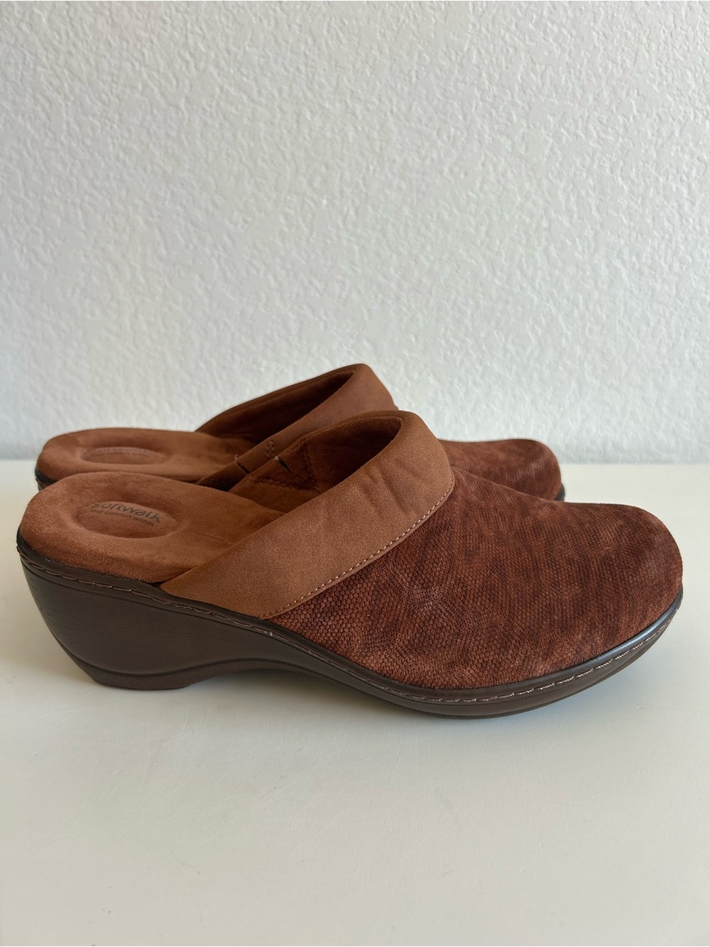 SoftWalk Murietta Comfort Clog Brown, Women’s Size 9.5W